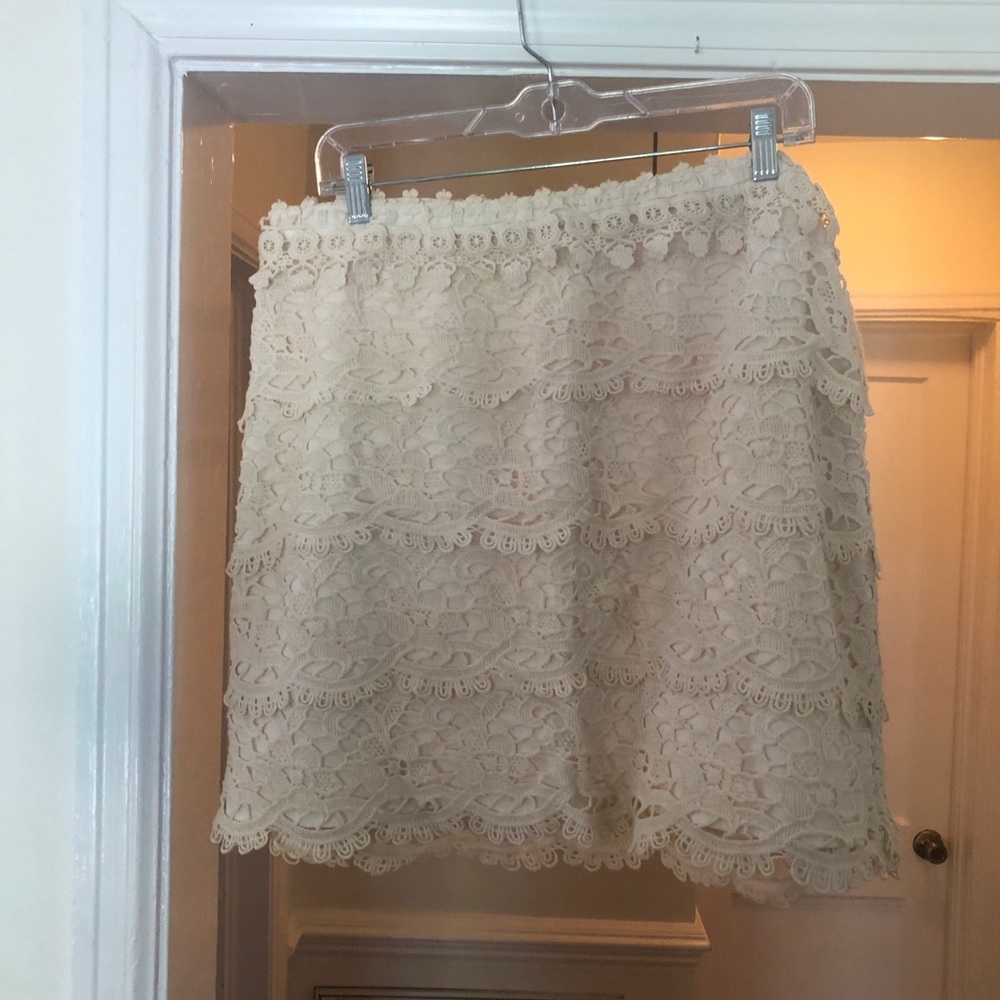 LOFT White/Cream Lace Skirt